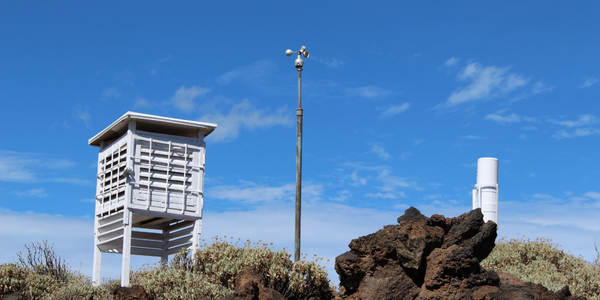  Monitoring Unmanned Weather Stations - IoT ONE Case Study