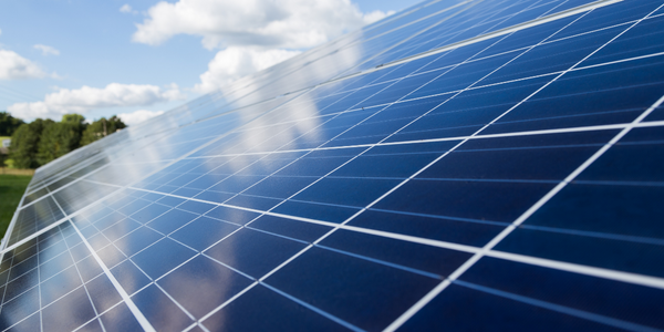  Smart Monitoring Solutions for Solar Panels: A Case Study - IoT ONE Case Study